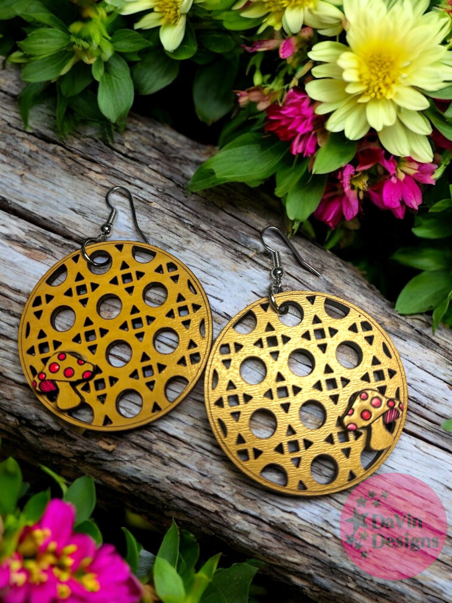 Rattan Mushroom Round Earrings