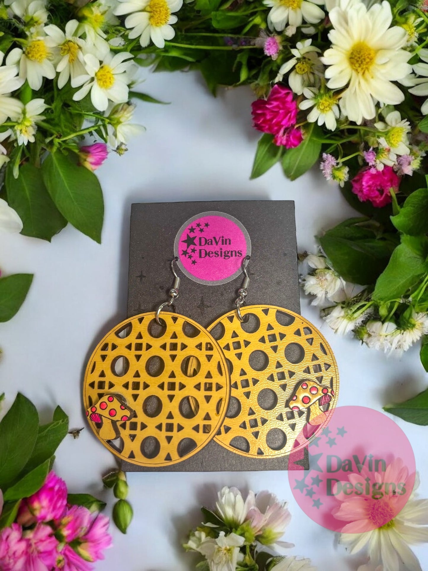 Rattan Mushroom Round Earrings