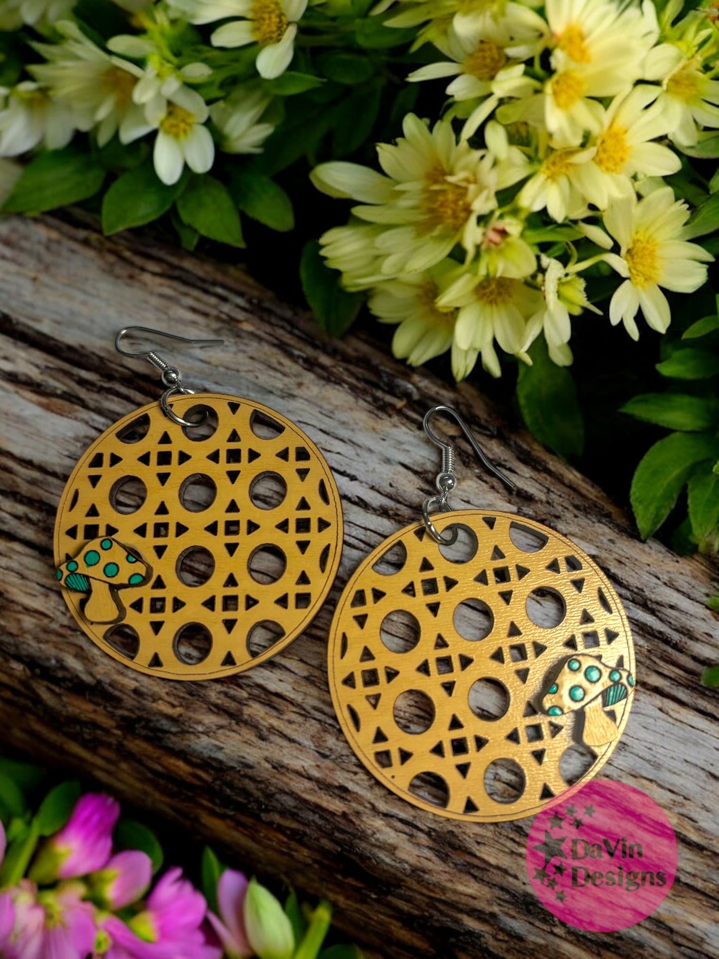 Rattan Mushroom Round Earrings